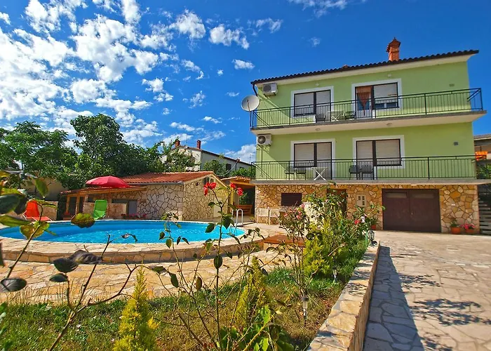 Apartments Karmen 1056